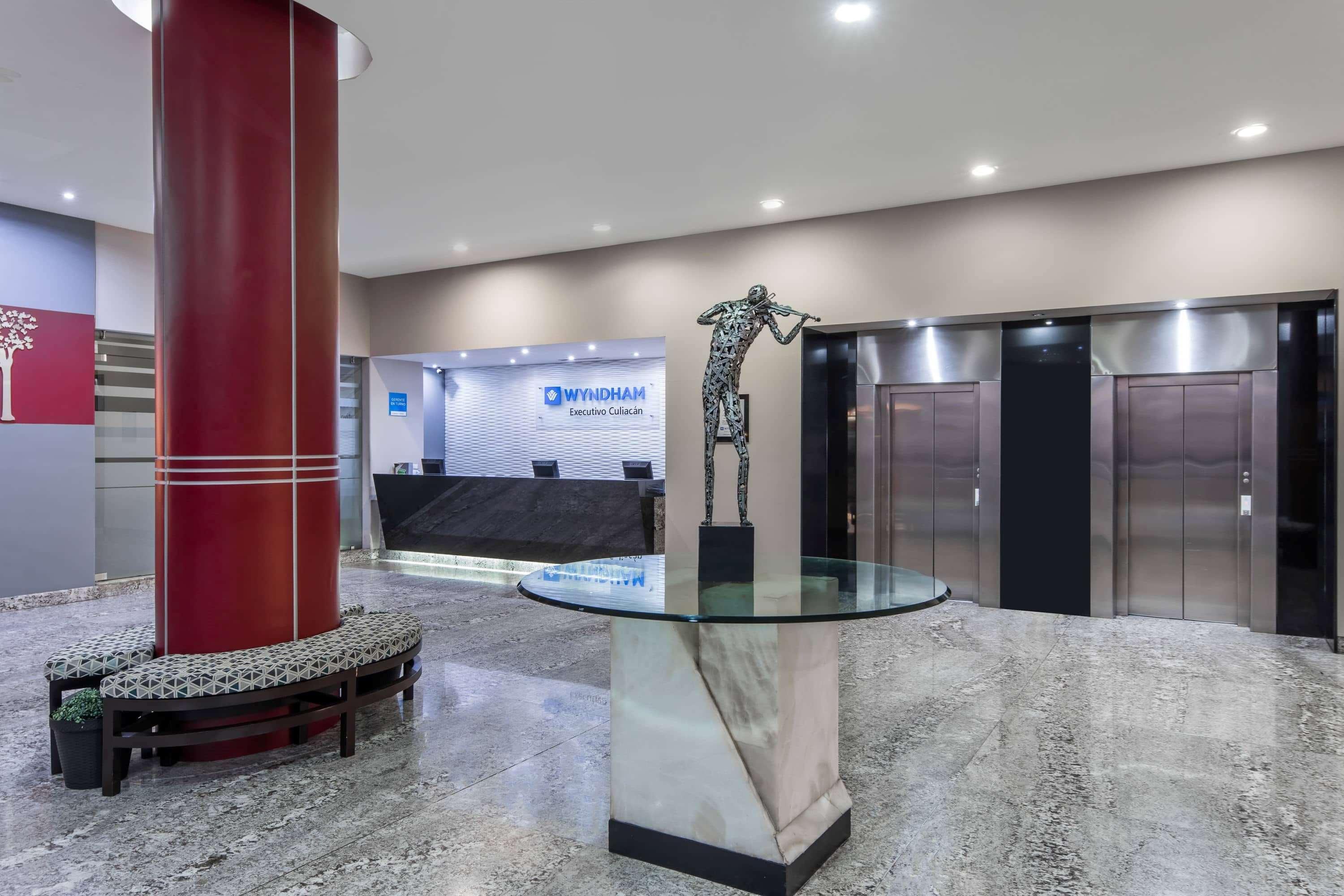 Wyndham Executivo Culiacán Eksteriør billede