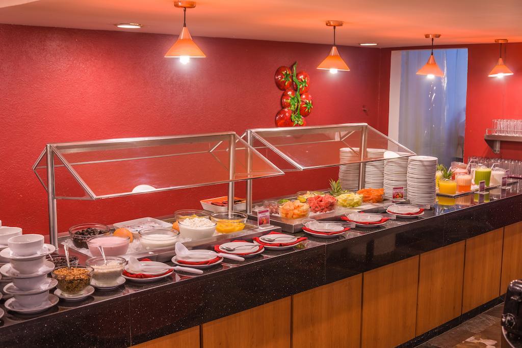 Wyndham Executivo Culiacán Eksteriør billede